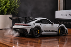Aromotors Porsche GT3 RS diffuser in white with fuel-cap water filler